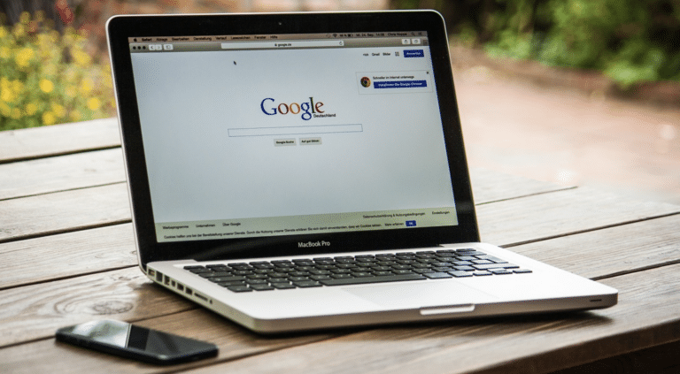 featured ads article graphic